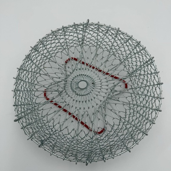 Vintage Primitive Farmhouse Collapsible Wire Mesh Handled Egg Basket Fruit Red - Picture 6 of 6